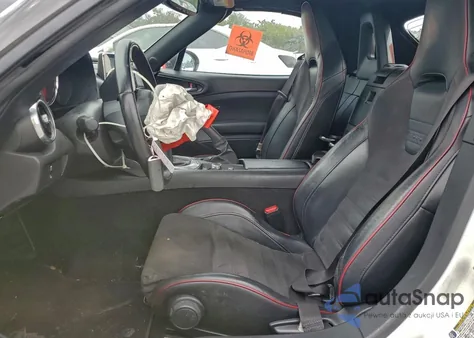 2018 Fiat 124 Spider Classica from USA, damaged, VIN JC1NFAEK9J0136341